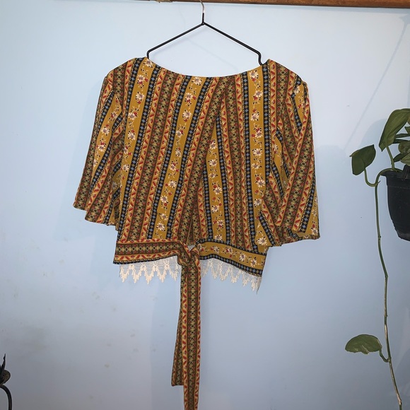Host pick 🌱 Temt boho crop top - Picture 5 of 7